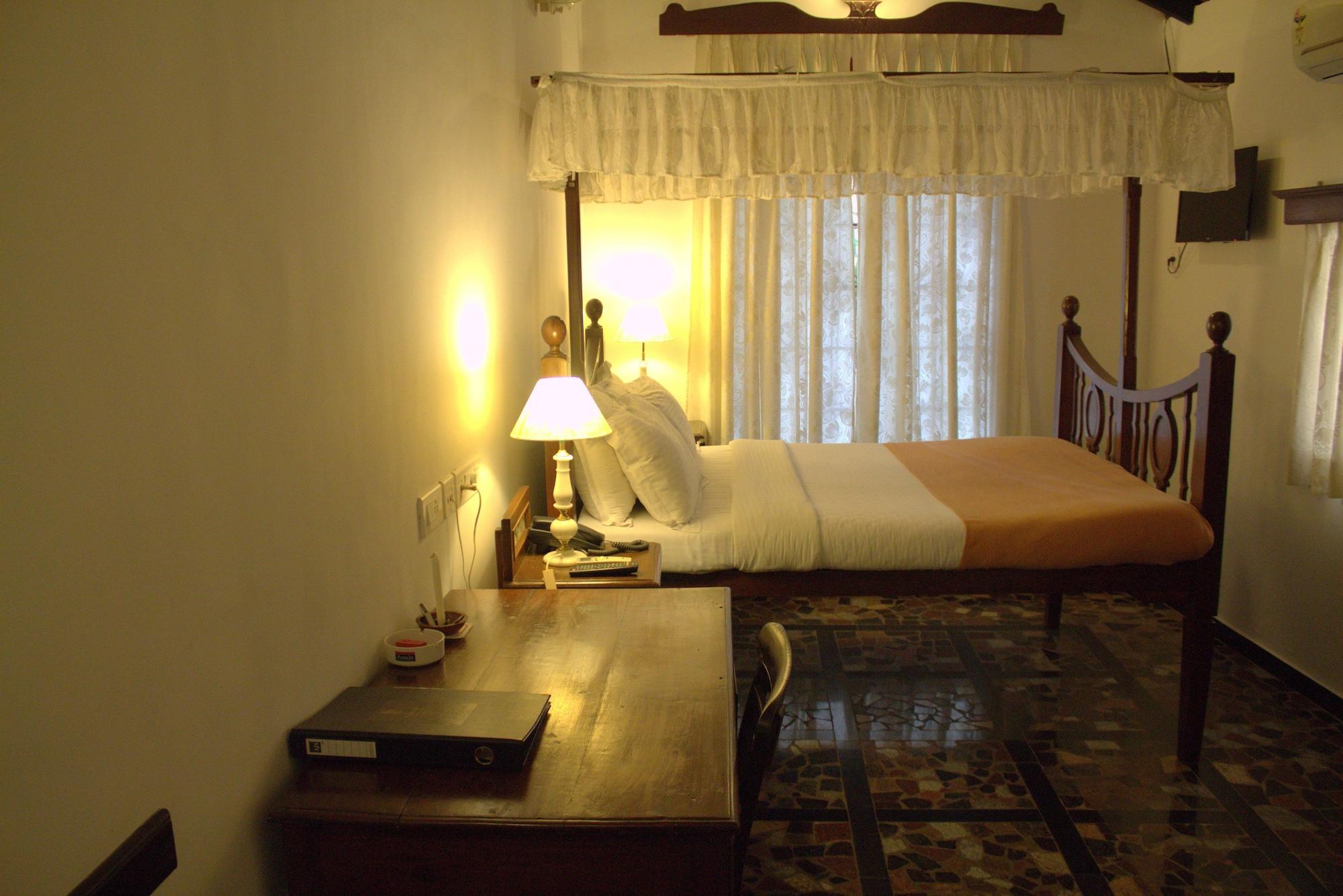 WelcomHeritage Panjim Pousada Panaji Exterior foto